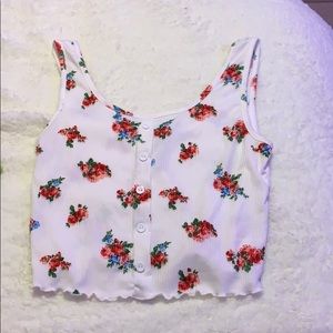 cute summery floral tank top! 🧚🏻♀️